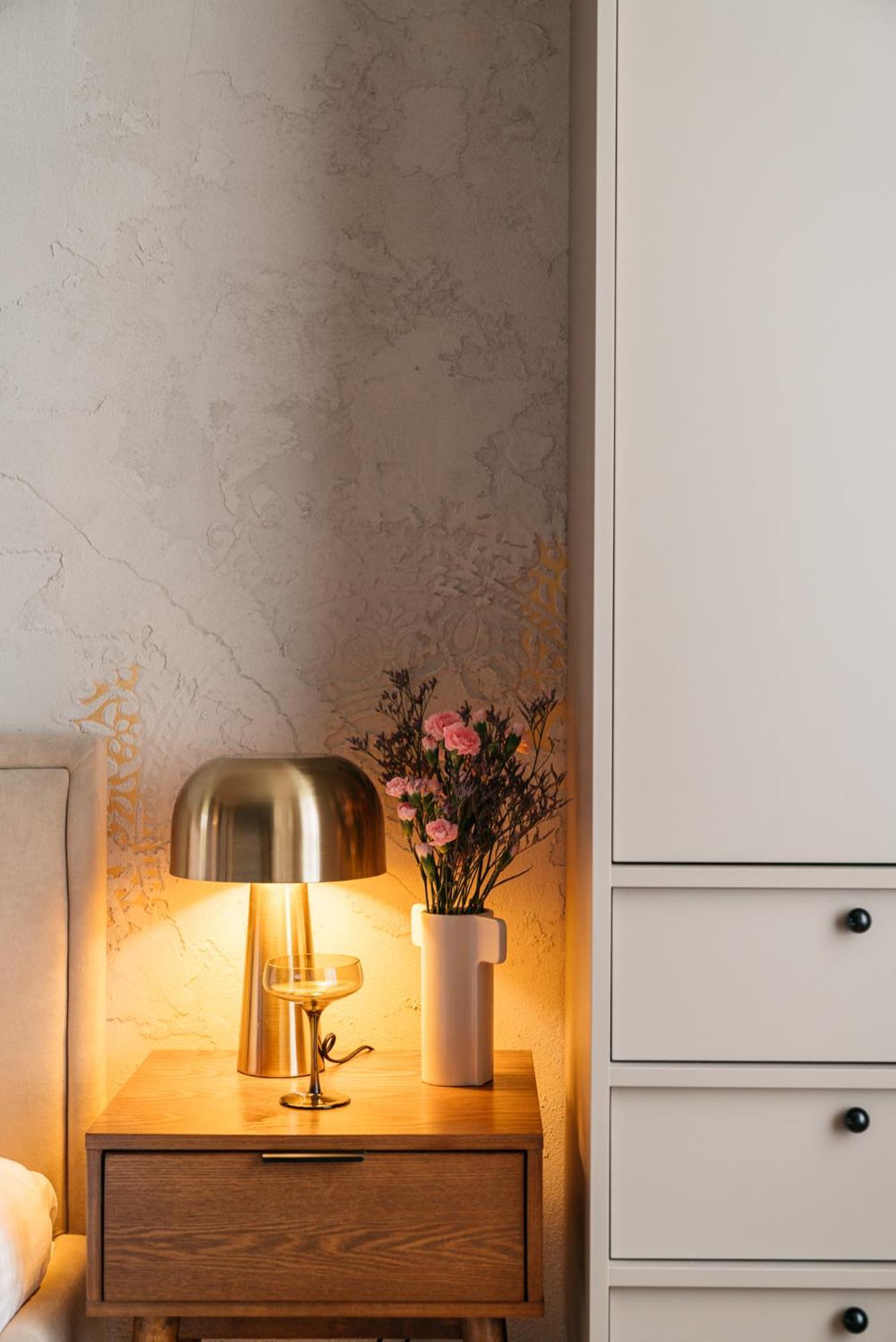 Moonlight II Apartment - Loftaffair كراكوفيا المظهر الخارجي الصورة
